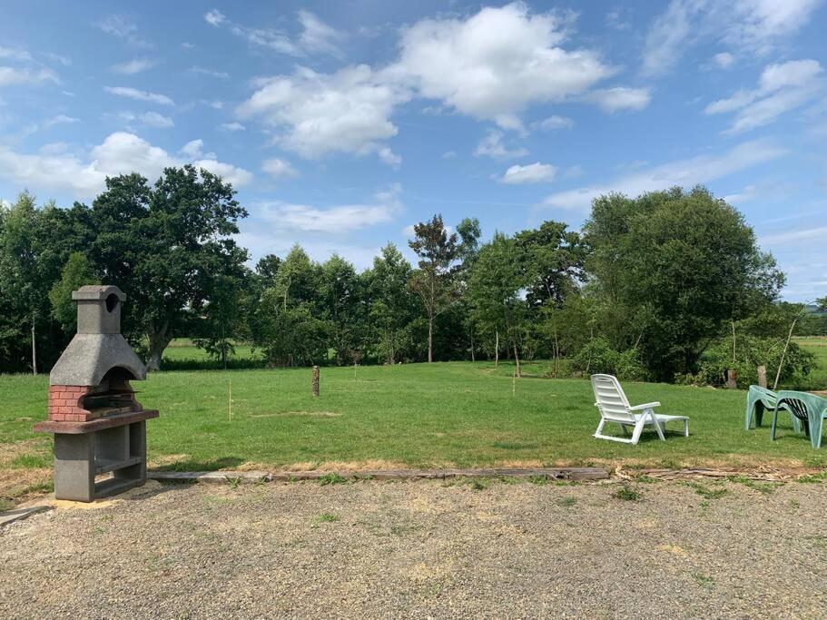 Gite De La Poupardiere, Maison De Campagne En Bordure De Riviere - 2 Nuits Minimum Villa Les Cresnays Luaran gambar